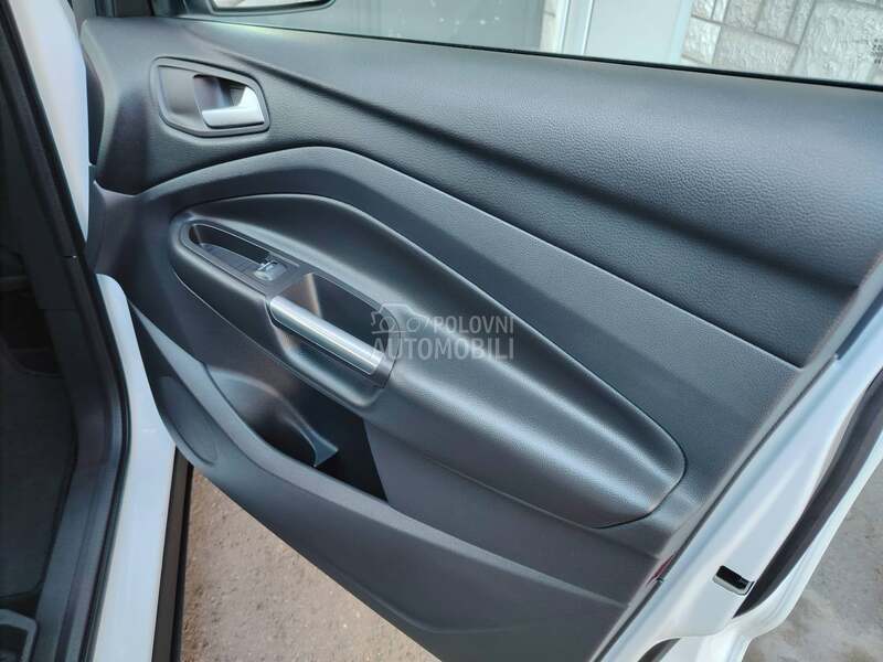 Ford Kuga 2.0 AWD Titanium