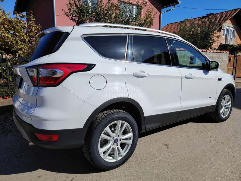 Ford Kuga 2.0 AWD Titanium