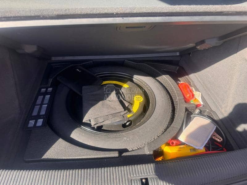 Audi Q3 2.0d S-tronic quatro Audi Q3 2.0d S-tronic quatro