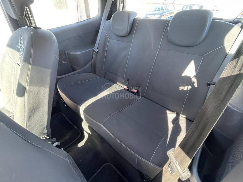 Renault Twingo 1.2 B.E.N.Z.I.N