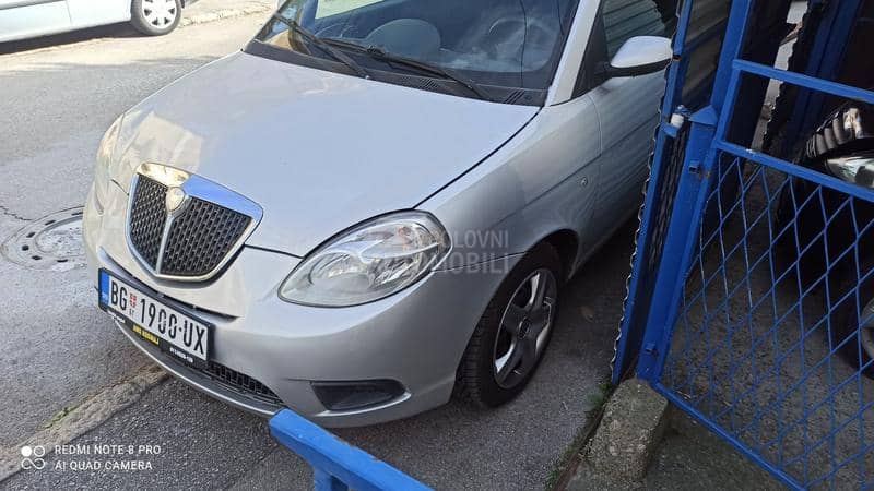 Lancia Ypsilon 