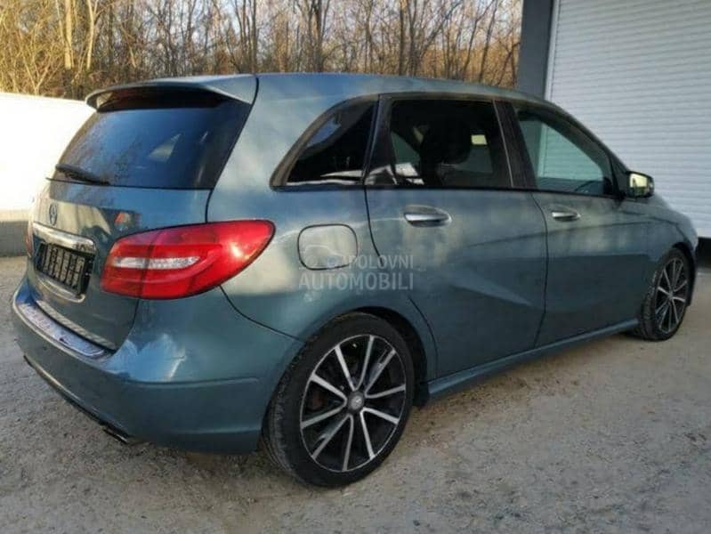 Mercedes Benz B 180 CDI W246 -  kompletan auto u delovima