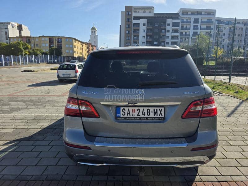 Mercedes Benz ML 350 