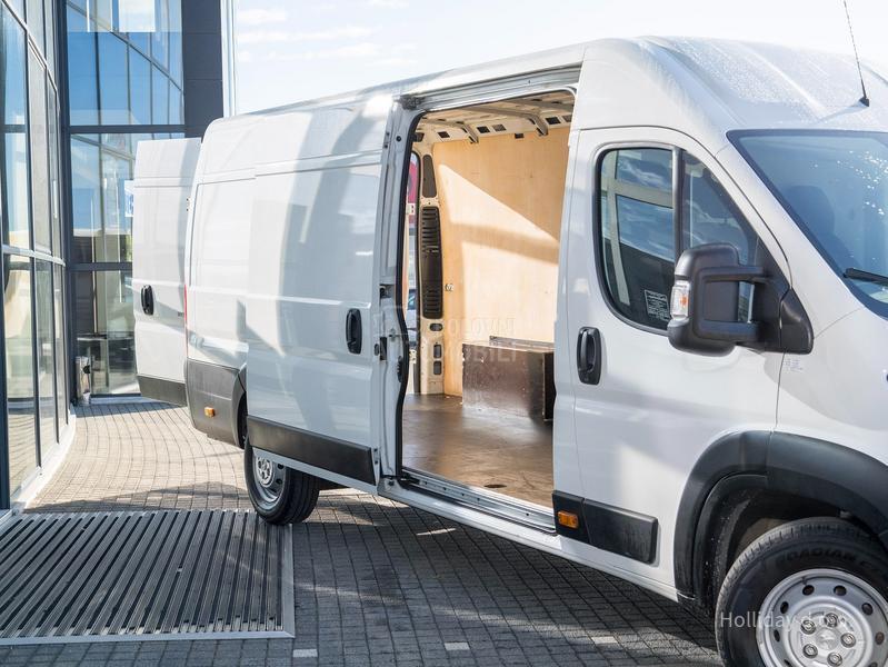 Peugeot Boxer L4H2 2.2BlueHDI Nav