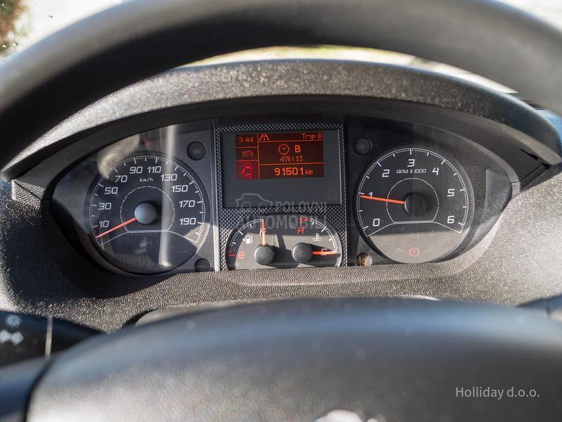 Peugeot Boxer L4H2 2.2BlueHDI Nav