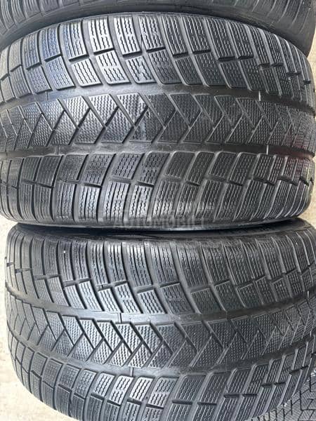 Vredestein 315/30 R22 Zimska