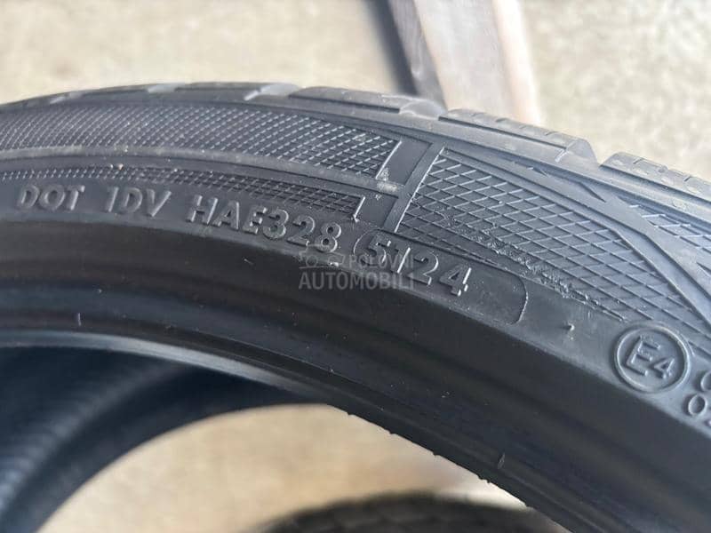 Vredestein 315/30 R22 Zimska