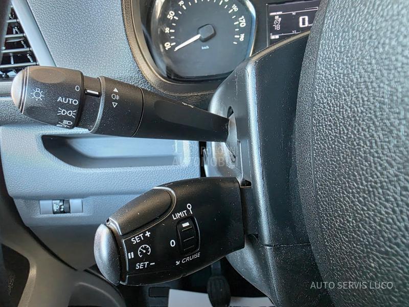 Opel Vivaro 1.5 N1 v.s ervis Belgia