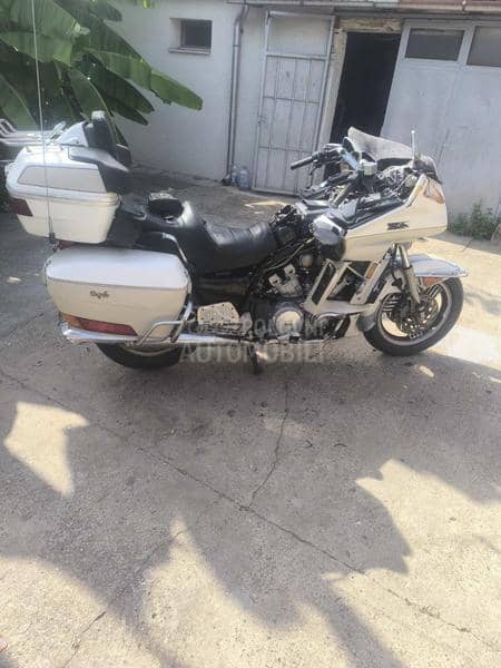 Yamaha XVZ 1300 VENTURA ROYAL