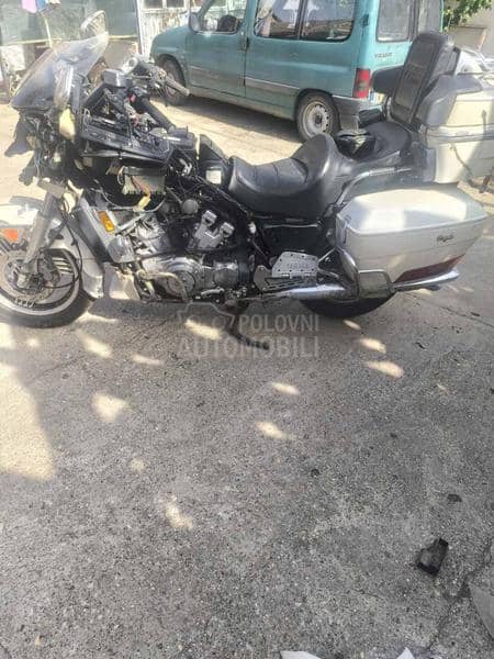 Yamaha XVZ 1300 VENTURA ROYAL