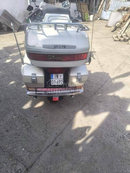 Yamaha XVZ 1300 VENTURA ROYAL