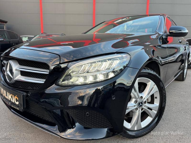 Mercedes Benz C 220 RATA 460e BEZ UCESCA