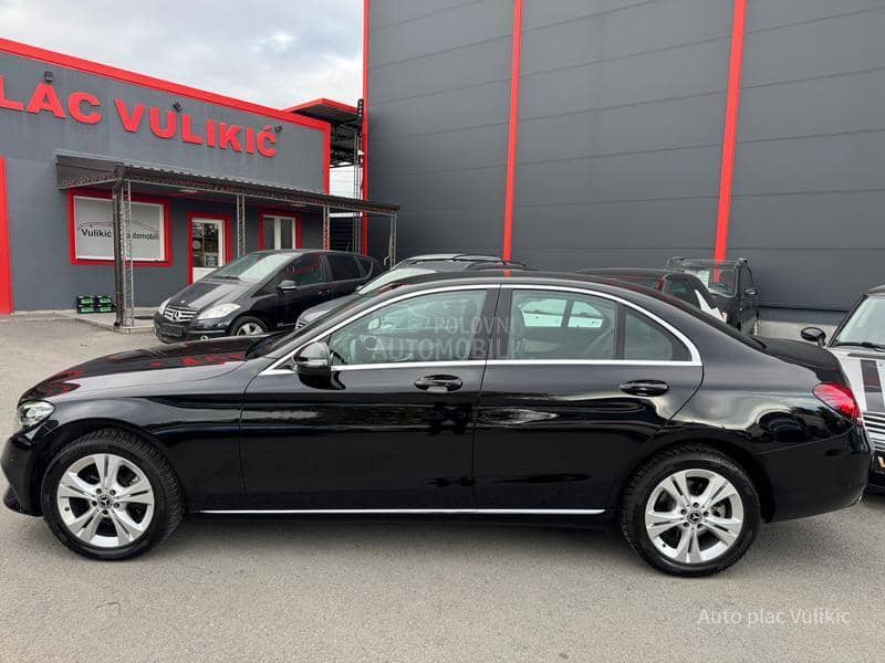 Mercedes Benz C 220 RATA 460e BEZ UCESCA