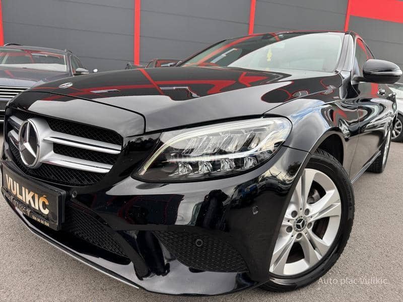 Mercedes Benz C 220 RATA 460e BEZ UCESCA