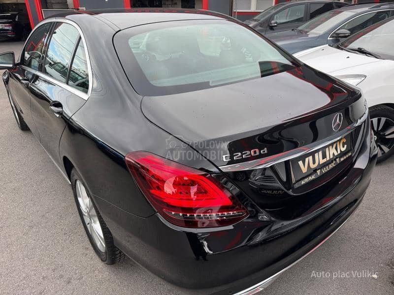 Mercedes Benz C 220 RATA 460e BEZ UCESCA