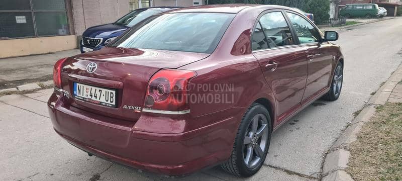 Toyota Avensis 