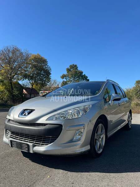 Peugeot 308 Pano. 7 sedista