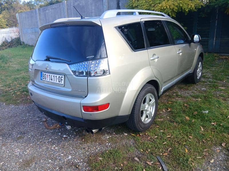 Mitsubishi Outlander 2.2