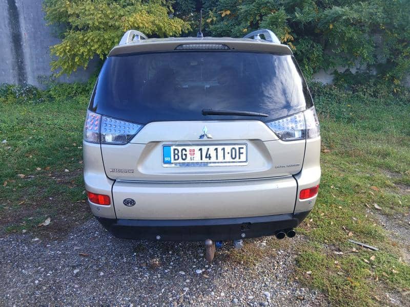 Mitsubishi Outlander 2.2