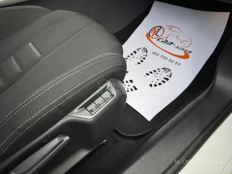 Peugeot 308 1.6 BlueHDI/Premium