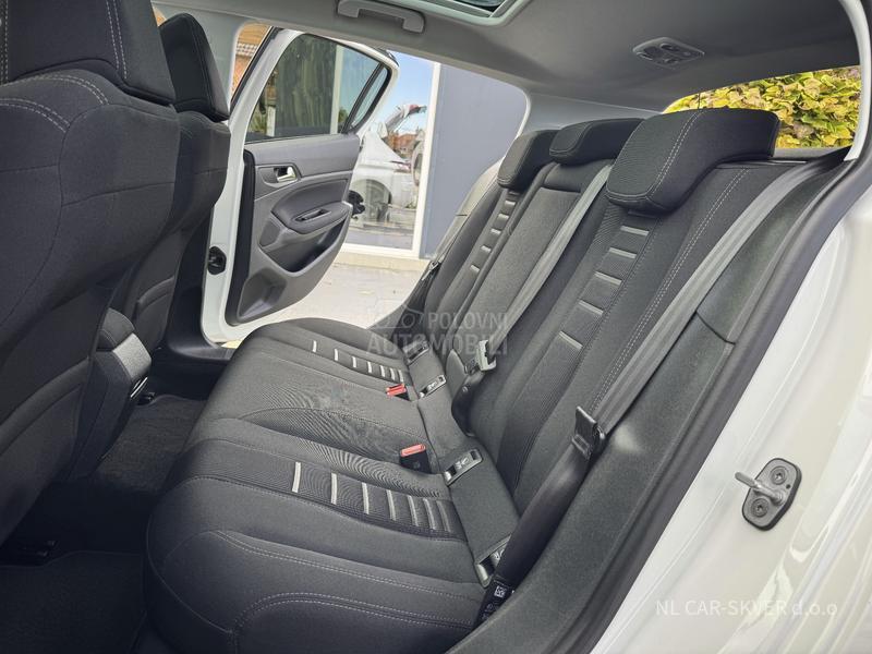 Peugeot 308 1.6 BlueHDI/Premium