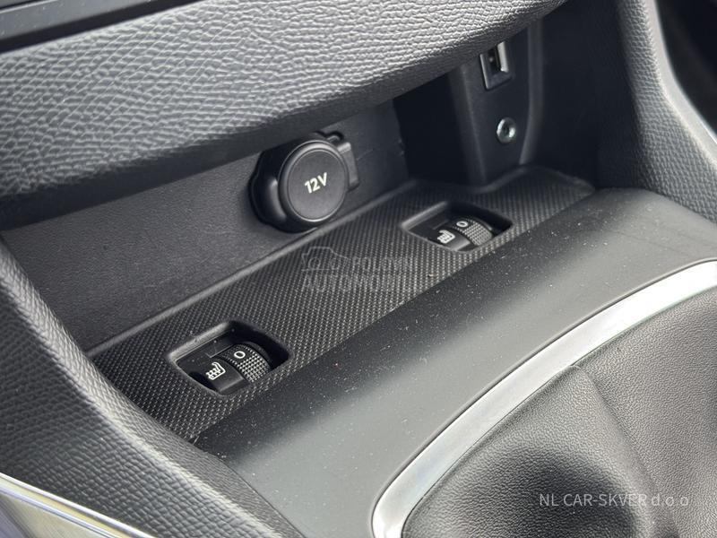 Peugeot 308 1.6 BlueHDI/Premium