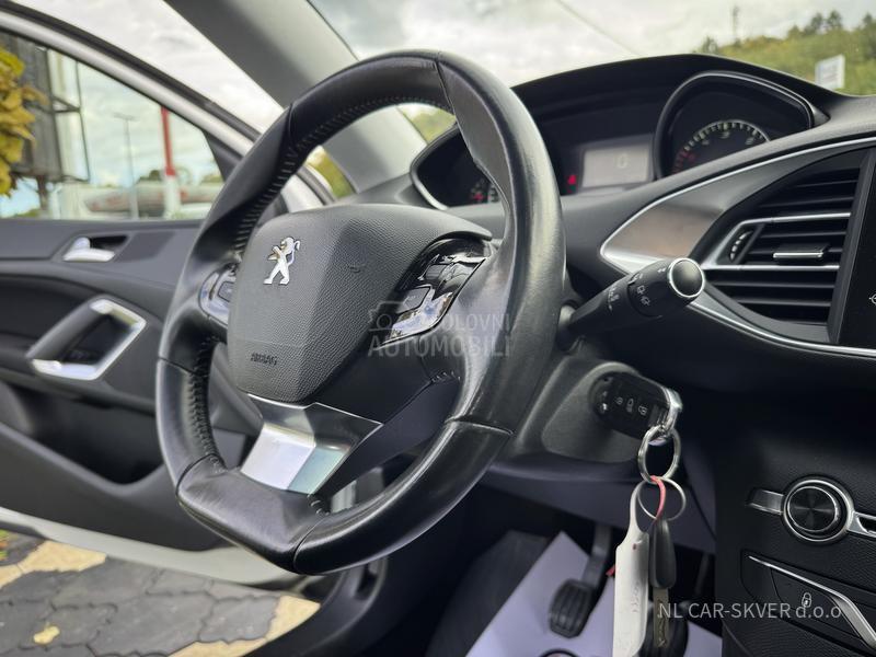 Peugeot 308 1.6 BlueHDI/Premium
