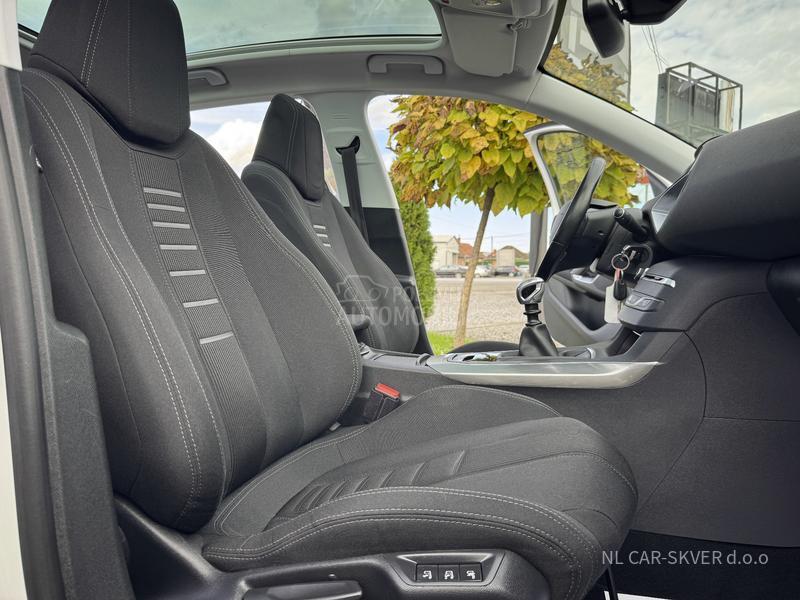 Peugeot 308 1.6 BlueHDI/Premium