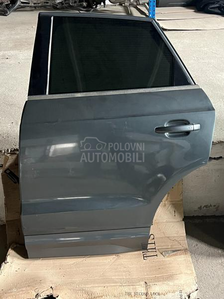 Audi Q5 -  kompletan auto u delovima