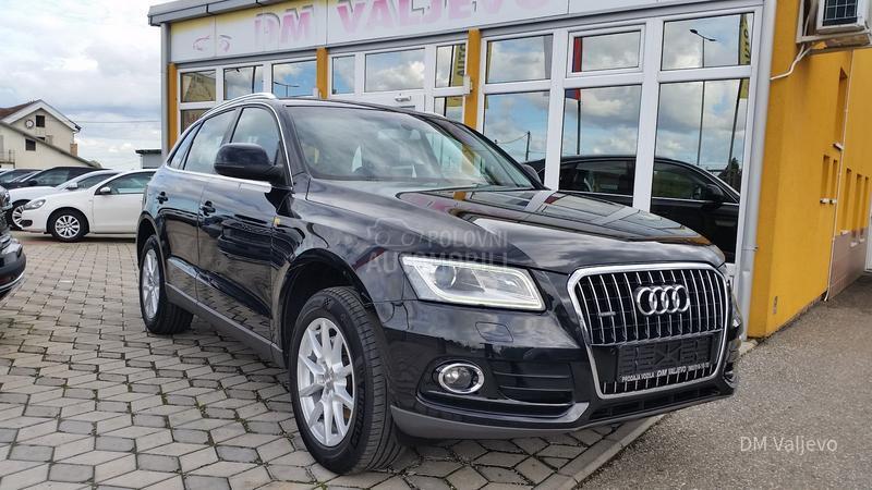Audi Q5 2.0 QUATTRO/AUT/LED Audi Q5 2.0 QUATTRO/AUT/LED