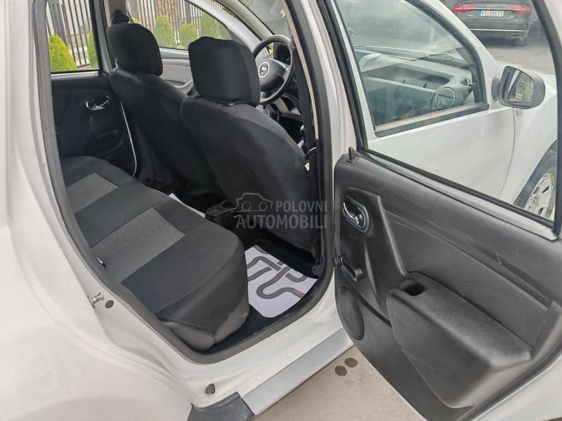 Dacia Duster 1.6 tng 4x4