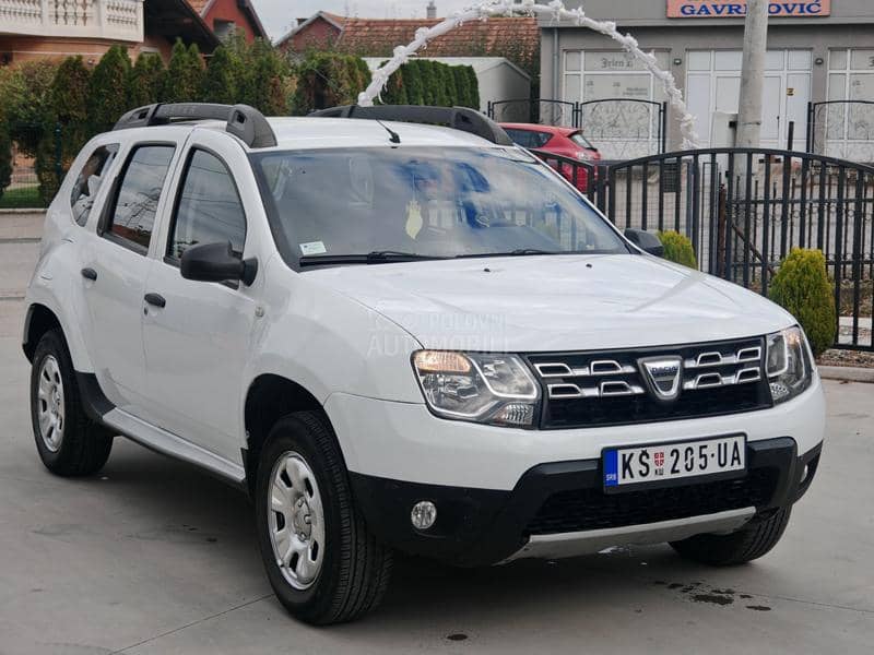 Dacia Duster 1.6 tng 4x4