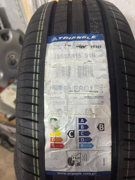 Triangle 195/65 R15 Letnja