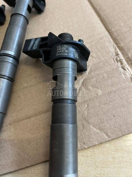 Audi Q5 -  kompletan auto u delovima