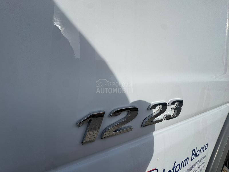 Mercedes Benz ATEGO 1223 8m