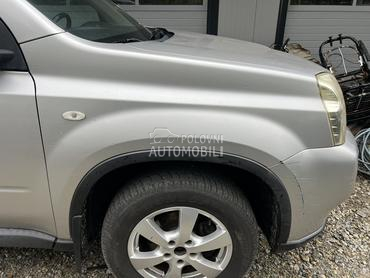 Krilo desno sivo za Nissan X-Trail od 2007. do 2013. god.