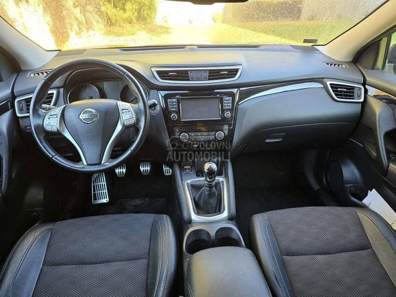 Nissan Qashqai 1.2