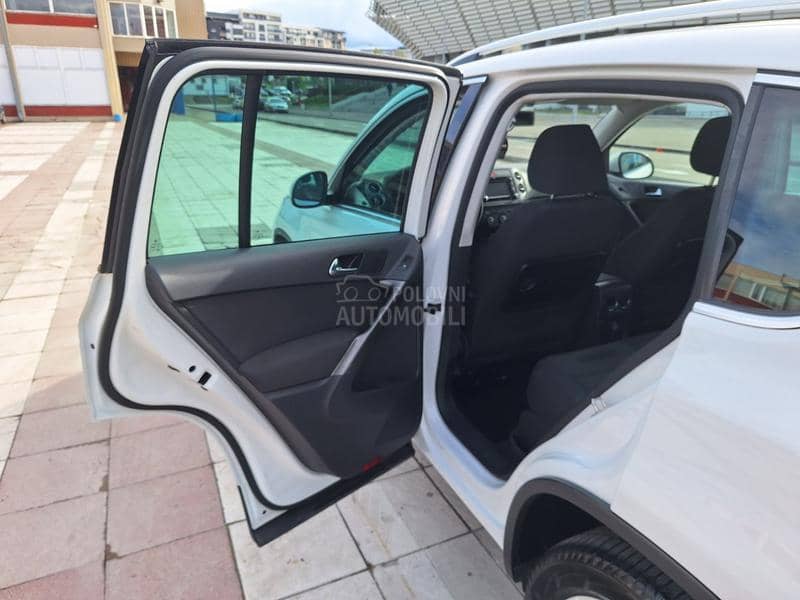 Volkswagen Tiguan 2.0 tsi Volkswagen Tiguan 2.0 tsi