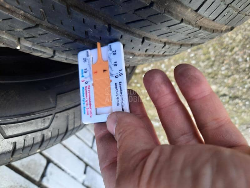 Continental 235/65 R17 Sve sezone