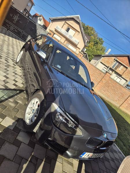 BMW 118 