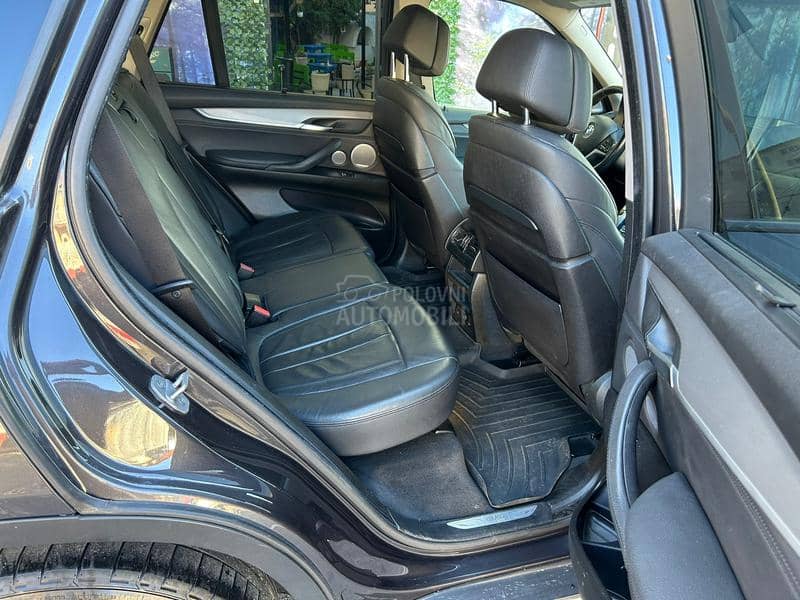 BMW X5 3.5xdrive-pano