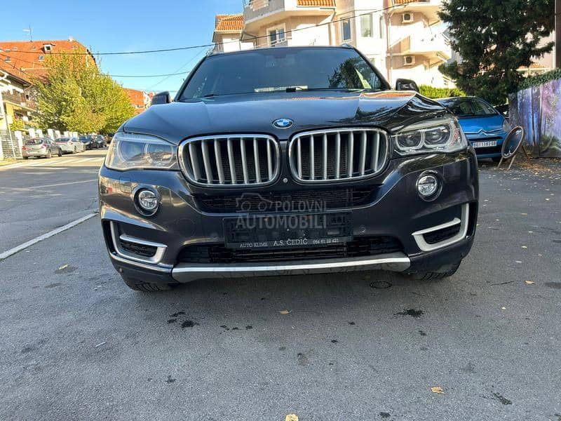 BMW X5 3.5xdrive-pano