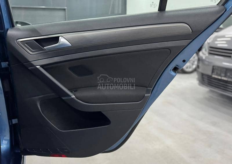Volkswagen Golf 7 1.4 TSI AUT/XEN CH Volkswagen Golf 7 1.4 TSI AUT/XEN CH