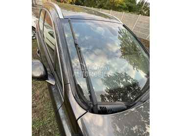 Lajsne na šoferci za Peugeot 508