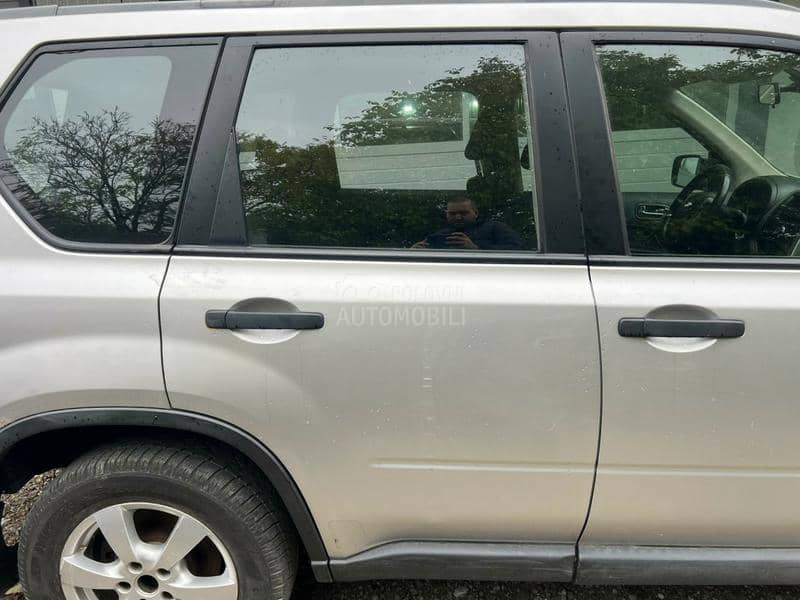 Vrata zadnja desna siva