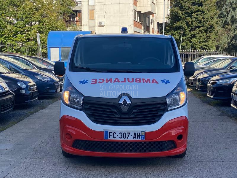 Renault Trafic 1.6cdti A M B U L A N T A
