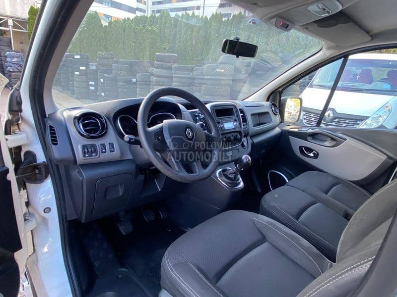 Renault Trafic 1.6cdti A M B U L A N T A