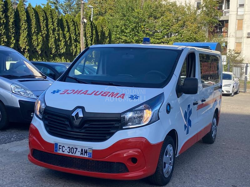 Renault Trafic 1.6cdti A M B U L A N T A