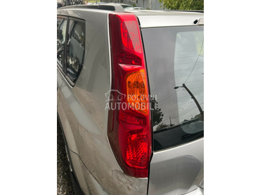 Stop svetlo levo za Nissan X-Trail od 2007. do 2010. god.