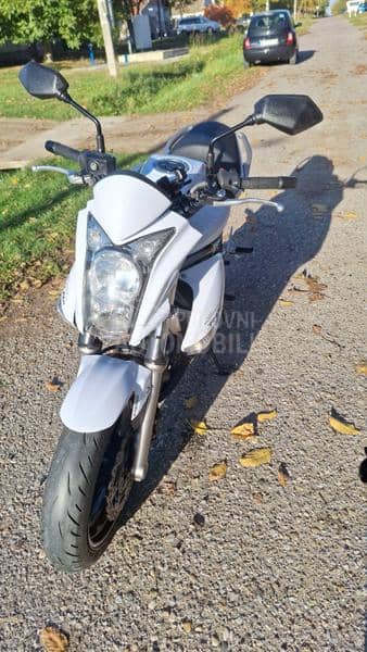 Kawasaki er6n